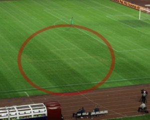 Перед матчем Хорватия-Италия кто-то нанёс на газон стадиона фашистскую символику