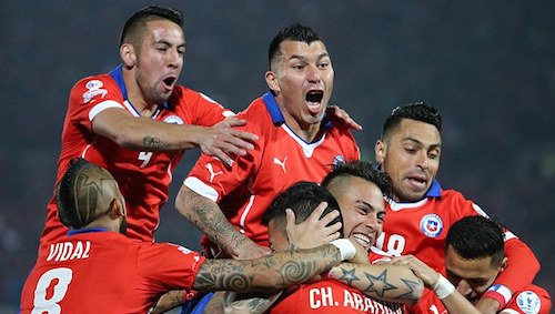 Сборная Чили победила Перу в полуфинале Кубка Америки и вышла в финал